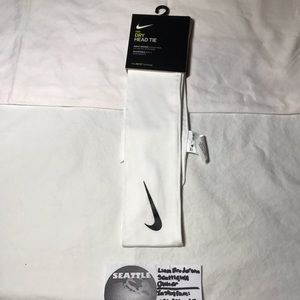 Brand New Nike Headband White OS